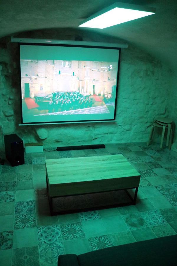 Maison 2 Chambres 100M Du Theatre Antique Avec Salle Cinema Orange  Zewnętrze zdjęcie